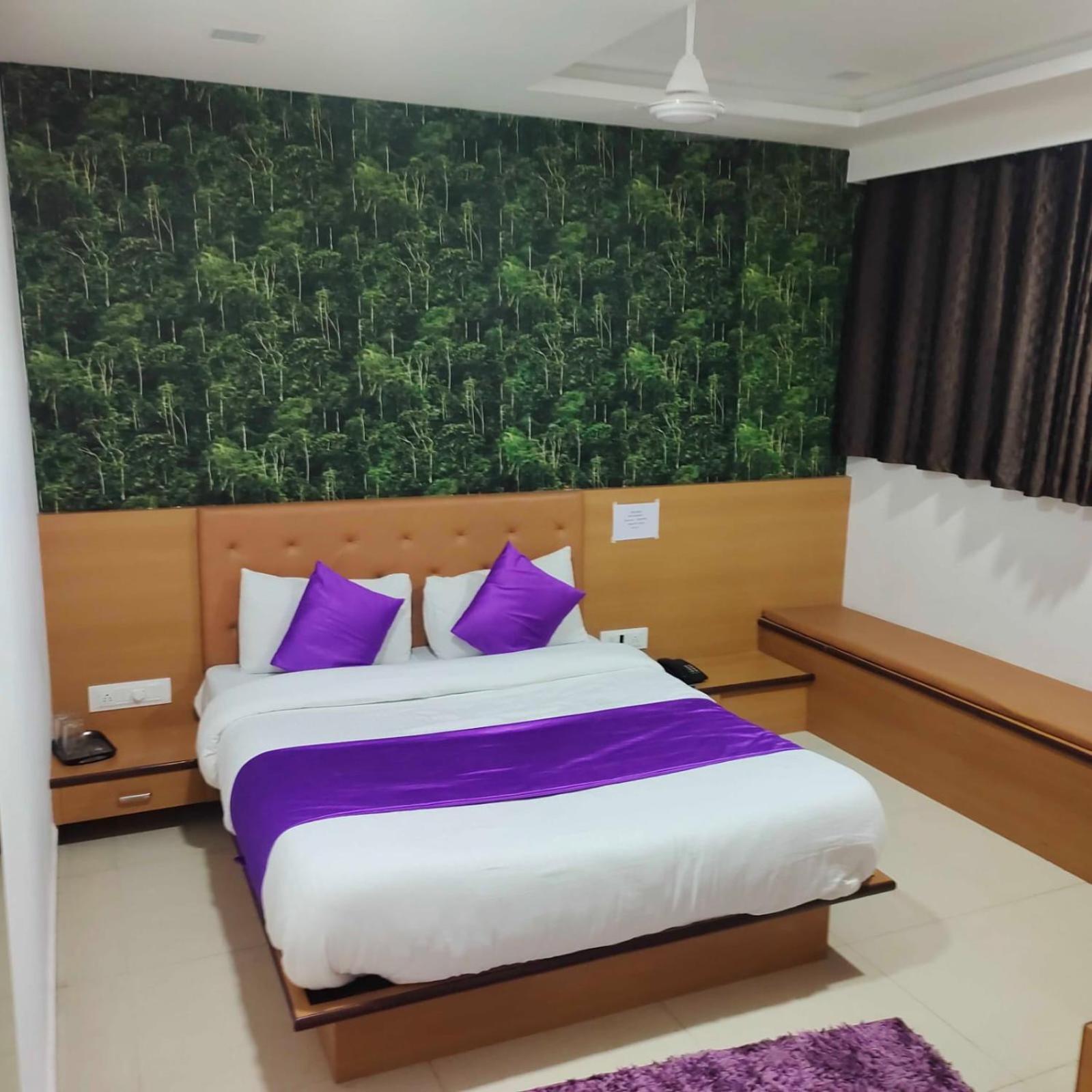 Hotel Globle Vadodara Exterior photo