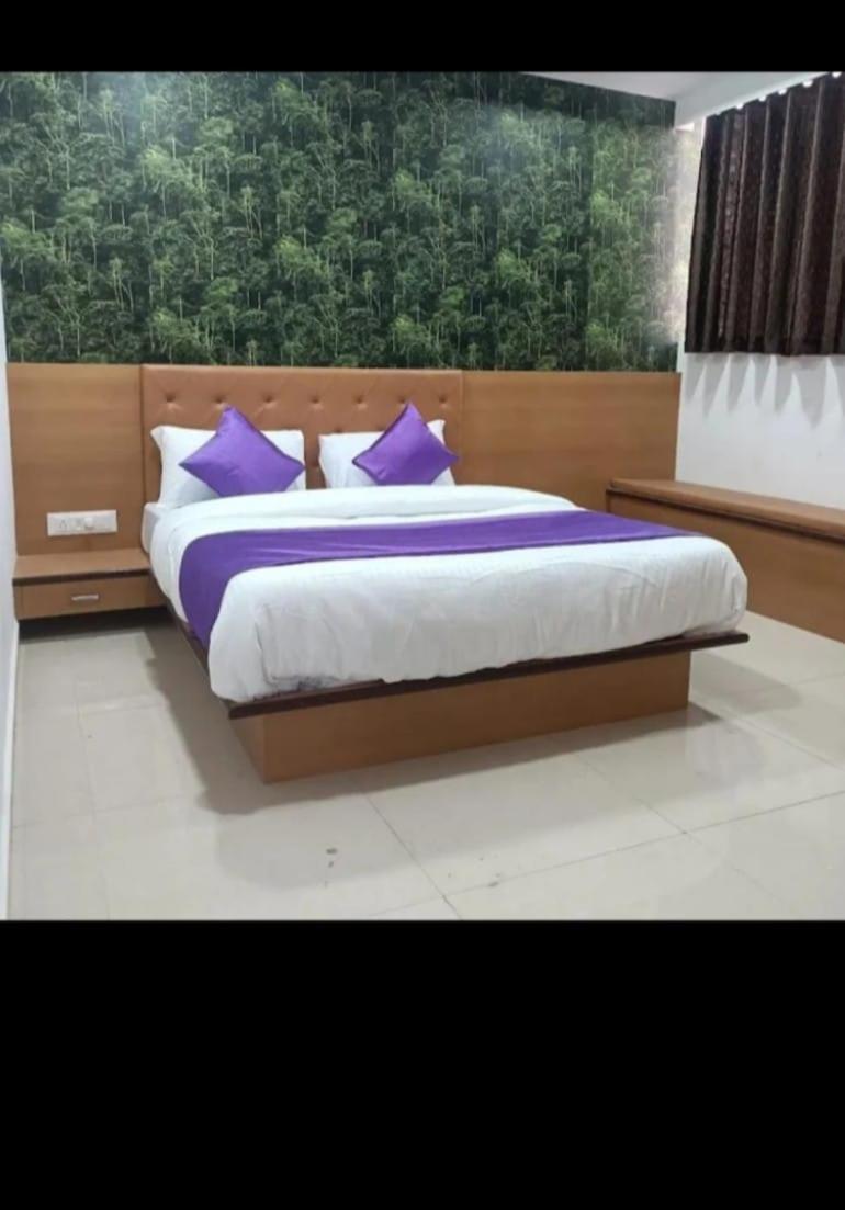 Hotel Globle Vadodara Exterior photo